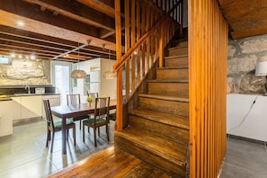 Dining - GuestReady - Porto Home II (with balcony) (Porto)