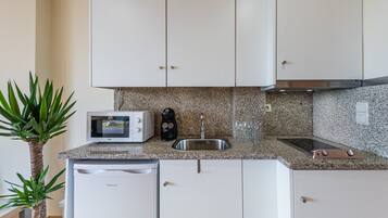 Fridge, microwave, coffee/tea maker