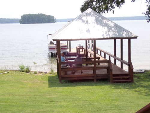 Paradise on Lake Murray, SC with deck, dock, great views, fishing, fire pit.  