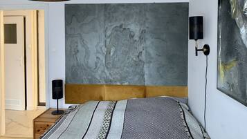 2 Schlafzimmer, Schreibtisch, Bügeleisen/Bügelbrett, WLAN