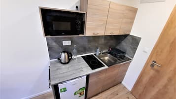 Fridge, microwave, oven, electric kettle