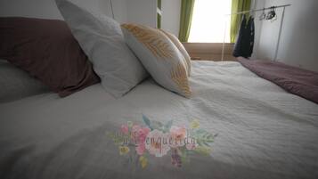 1 bedroom, iron/ironing board, WiFi, bed sheets