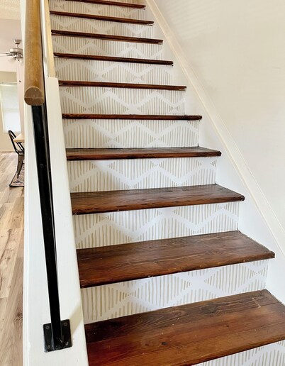 *NEWLY UPDATED* Elm Creek Homes- 2 bedroom sleeps 5