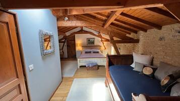 3 Schlafzimmer, BĂŒgeleisen/BĂŒgelbrett, kostenloses WLAN, BettwĂ€sche