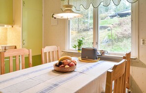 Dining - 3 bedroom amazing home in Bergshamra (Bergshamra)