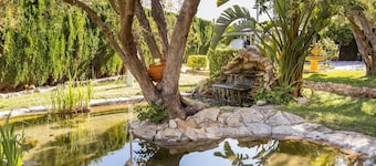 Amazing home in Urbanización La Sima