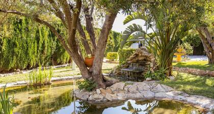 Amazing home in Urbanización La Sima