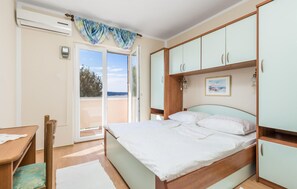 1 chambre, Wi-Fi gratuit, draps fournis