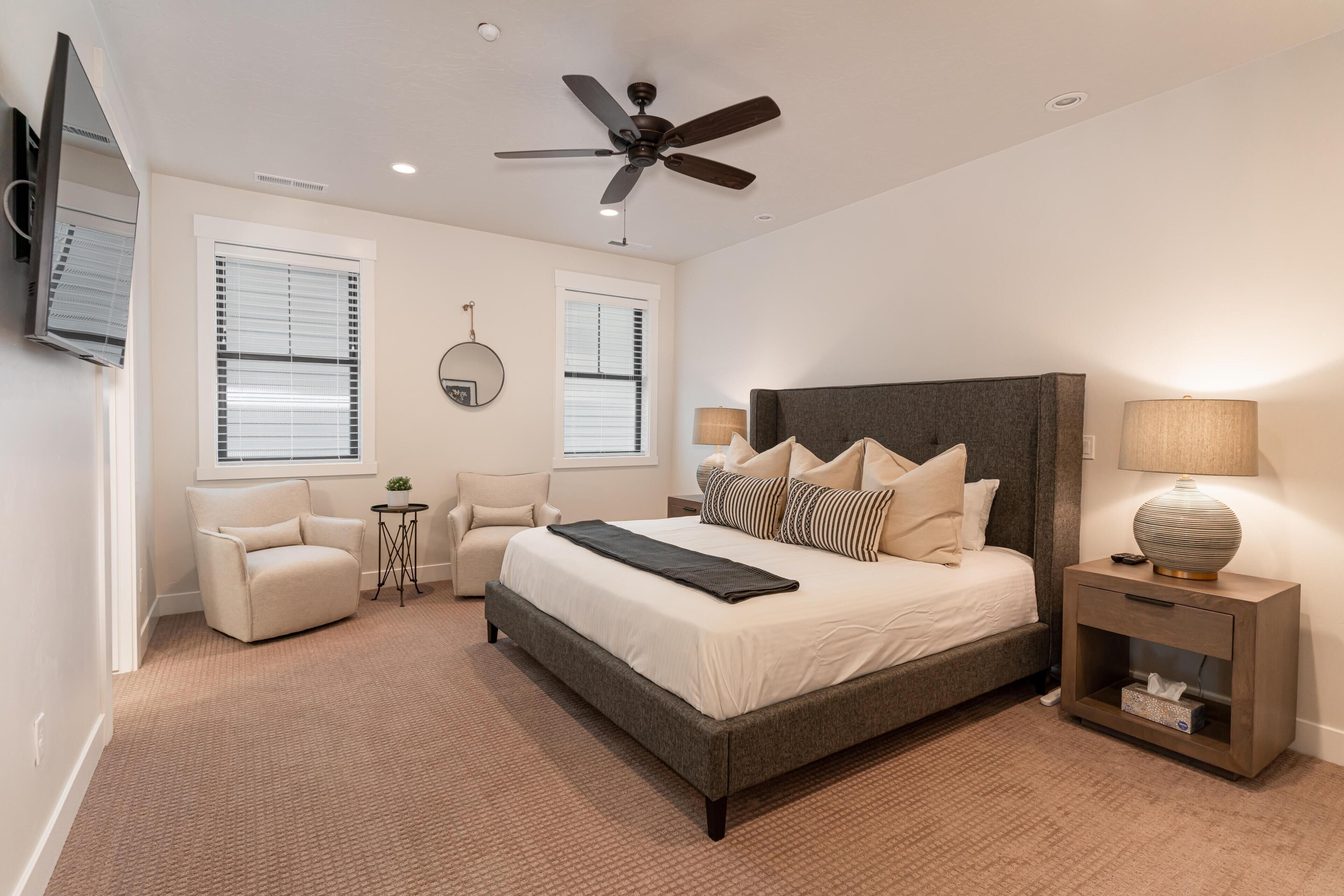 6 habitaciones, tabla de planchar con plancha y wifi gratis 