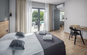 4 Schlafzimmer, Zimmersafe, Reisekinderbett, kostenloses WLAN