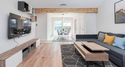 7 mi to DT✔house in 3B/2B✔2 king beds ❄shaded patio❤️pet friendly& garage park