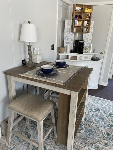 One bedroom apartment located in Northeast Kingdom