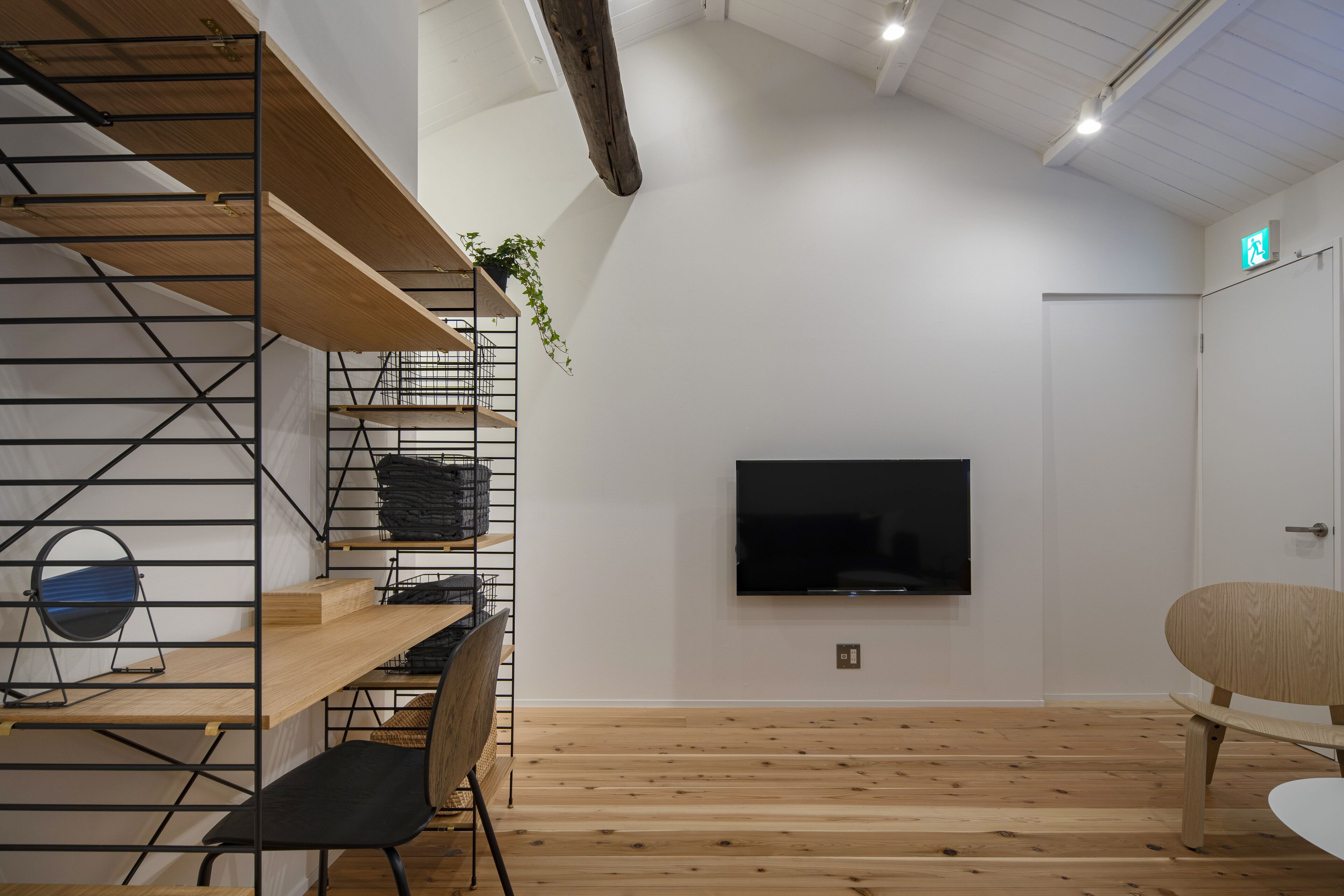 City House, Non Smoking | Living area | 55-inch flat-screen TV with digital channels, TV