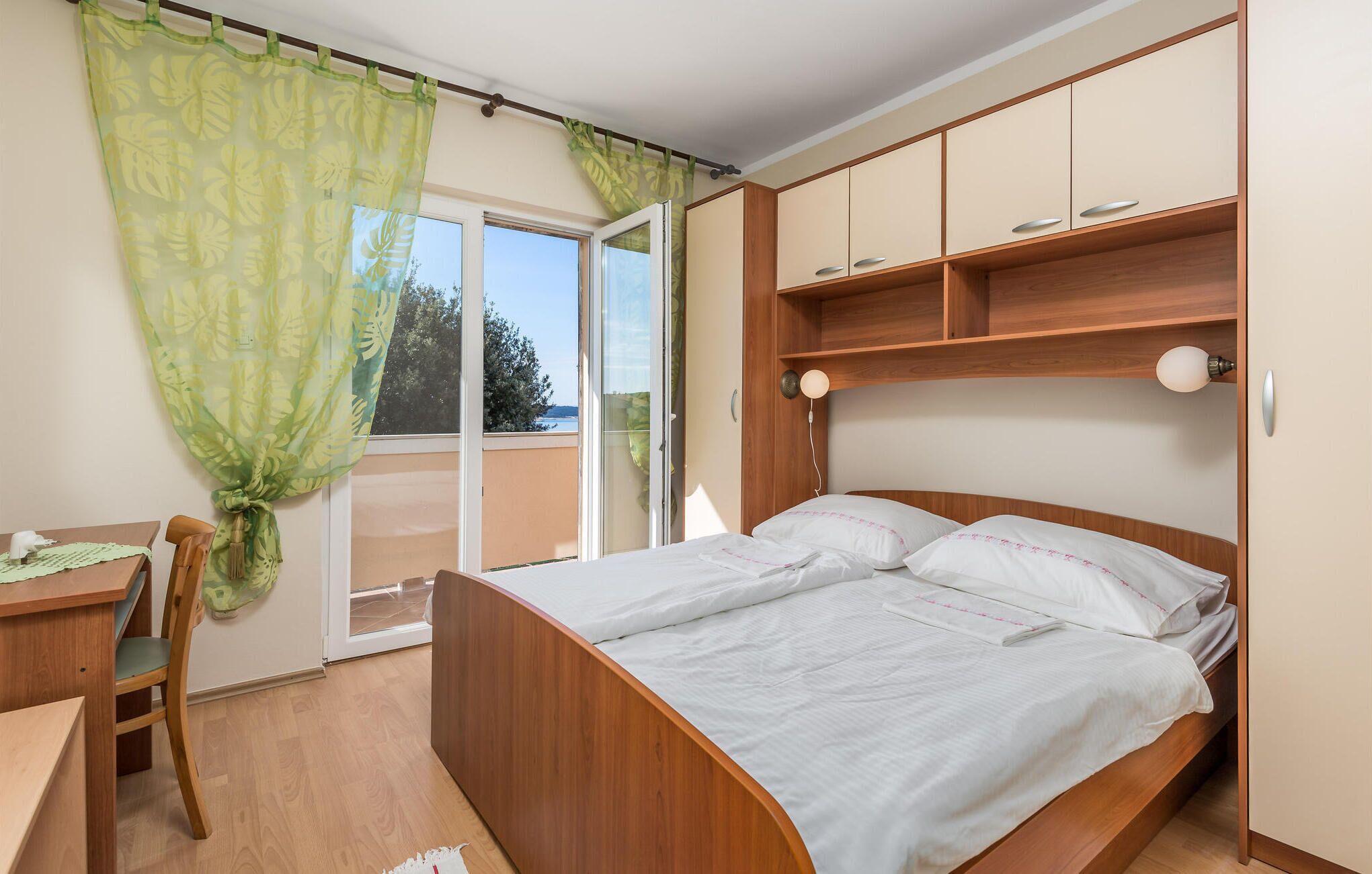 2 bedrooms, free WiFi, bed sheets