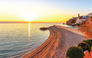 Beach nearby - 1 bedroom lovely apartment in Pisak (Pisak)