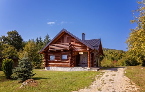 Beautiful home in Slunj