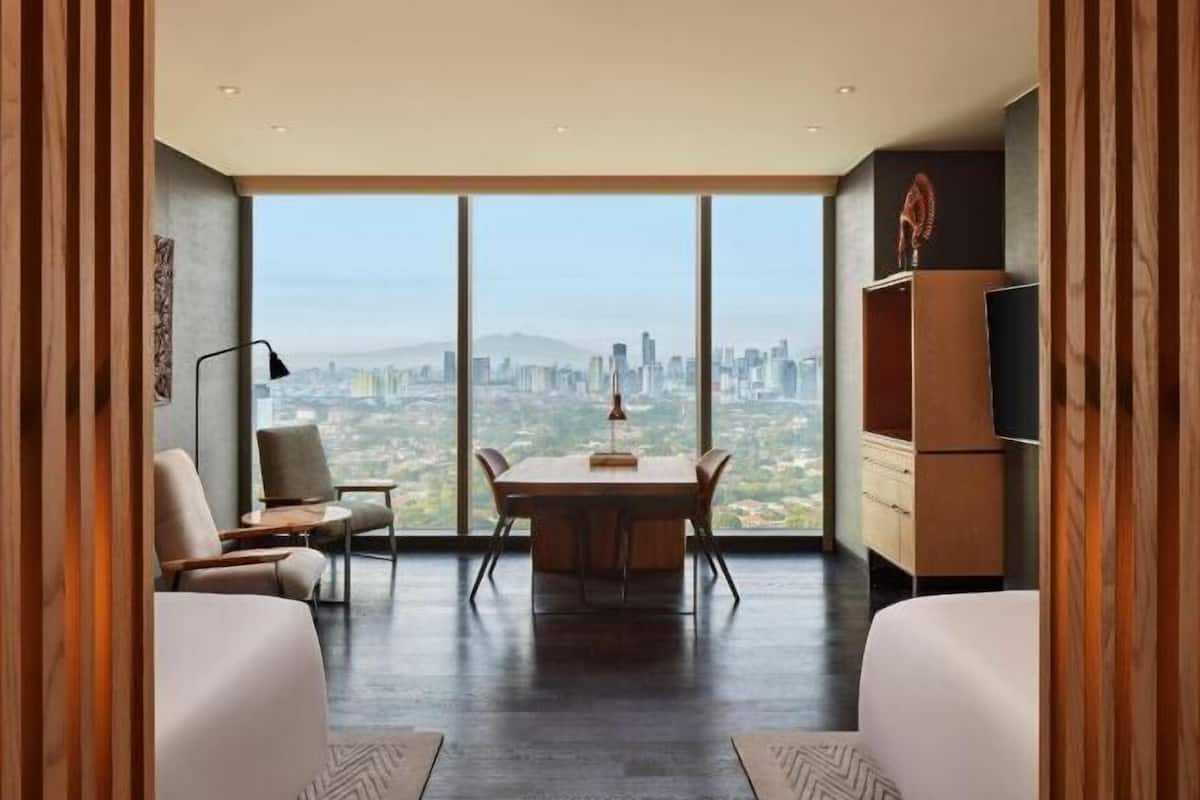 1 habitación, ropa de cama de alta calidad y minibar