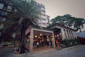 Unclassified image, 2 of 65, button - Pak Ping Ing Tang Boutique Hotel (Nonthaburi)