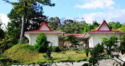 Skyville Zen Resort,Kundasang
