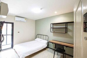 Room - Kaelyn Cozy Living (Bangkok)