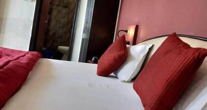 Joey's Hostel