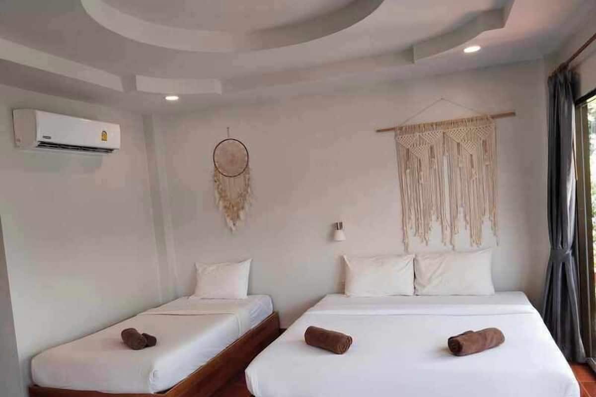 Habitación triple superior | 1 habitación, ropa de cama hipoalergénica y wifi gratis