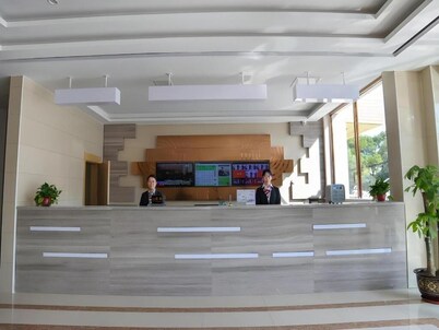 Greentree Inn Gongqingcheng City Golf Avenue Peopl