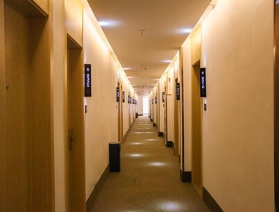 Greentree Inn Gongqingcheng City Golf Avenue Peopl