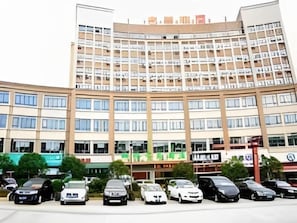Exterior - Greentree Inn Shangrao Yueliangwan Automobile City (Shangrao)