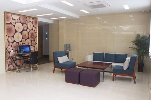 GreenTree (Jingjiang Xieqiao Xinhua Road)