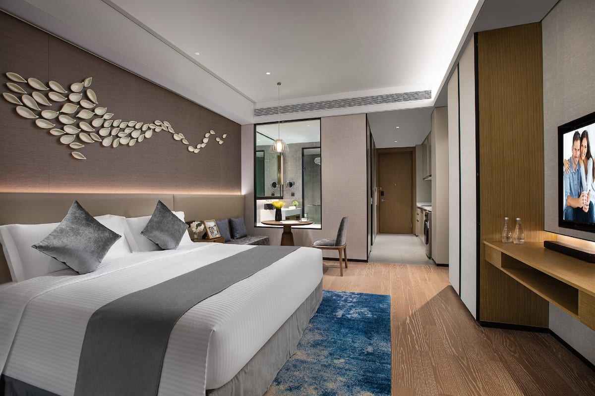 Executive Studio | 1 bedroom, individually furnished, desk, WiFi