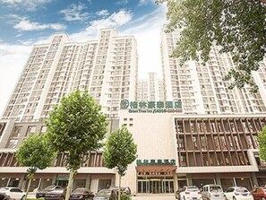 Exterior - Greentree Inn Zaozhuang Tengzhou Fuqian Road Longquan Square Business Hotel (Zaozhuang)