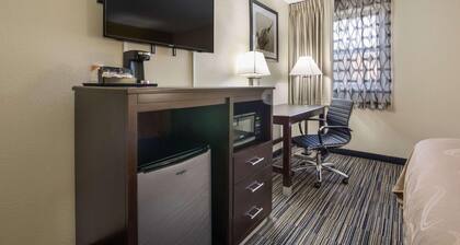 Quality Inn Grayville