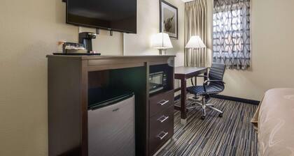 Quality Inn Grayville