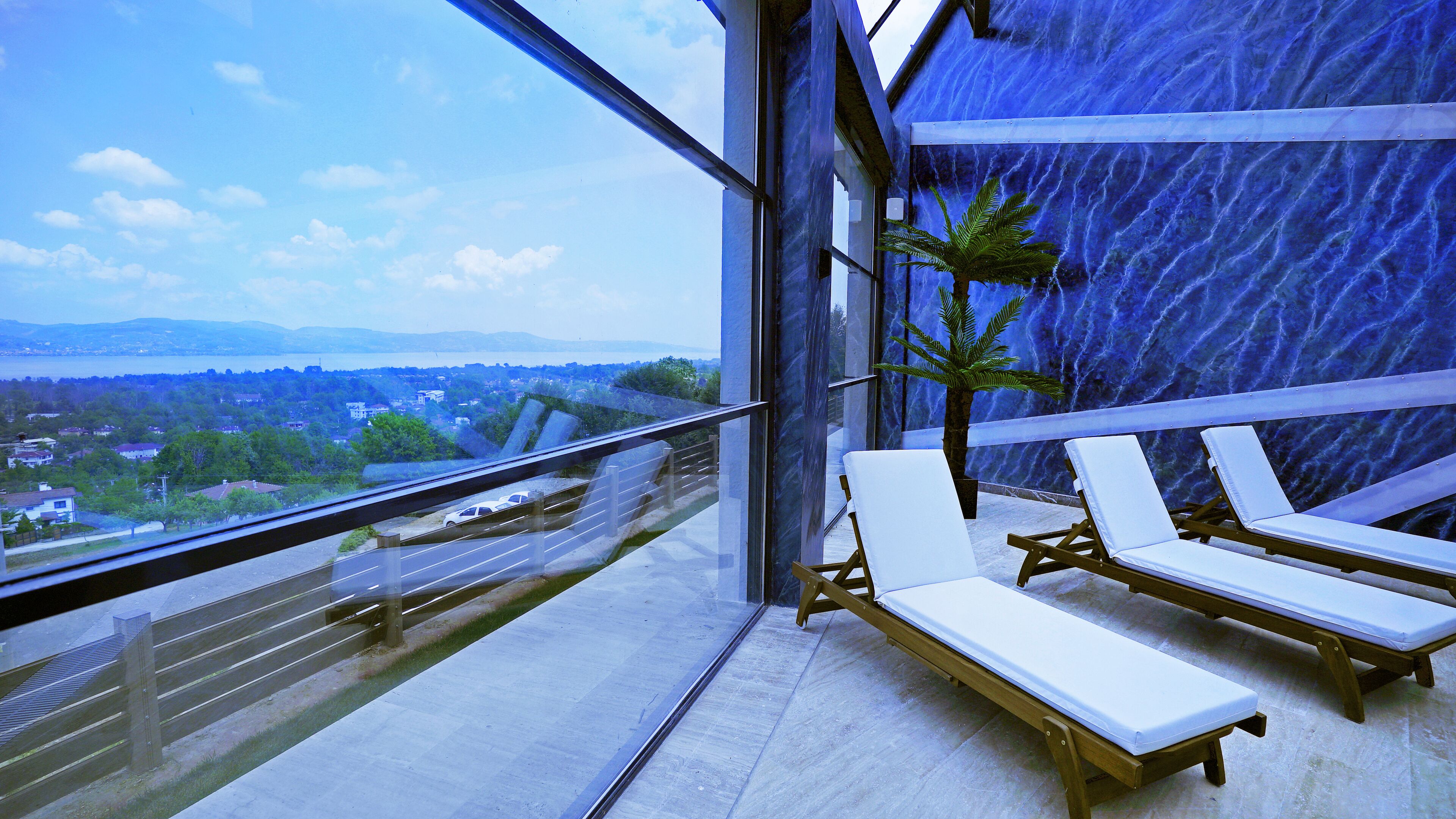 2 indoor pools, open 10:00 AM to 10:00 PM, sun loungers