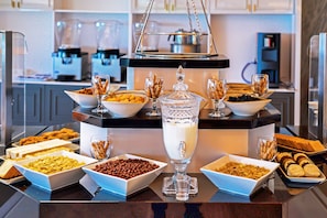 Free daily buffet breakfast - Cabir Deluxe Hotel (Sapanca)