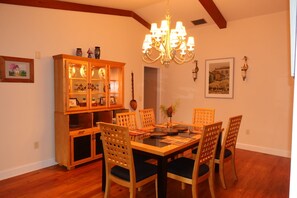 Dining room - Winter retreat on the water in Florida sunshine!  Dock & pool are ready for you! (Bradenton)