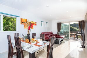 Private Vacation Home, Non Smoking | 3 bedrooms, free WiFi, bed sheets - Hopehills Hiramatsutei (Shirahama)