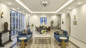 Sala de estar en el lobby