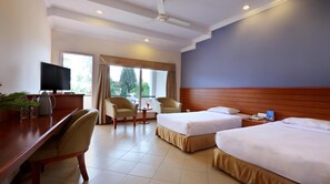 Room - Niagara Hotel Lake Toba & Resorts (Parapat)