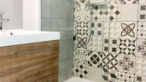 Bathroom - City Break Miradour (Bayonne)