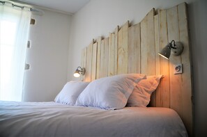 In-room safe, iron/ironing board, free WiFi
