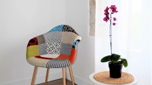 In-room safe, iron/ironing board, WiFi (free) - City Break Miradour (Bayonne)