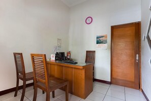 Lobby - OYO 3406 Pandu Prima Guest House (Bandung)