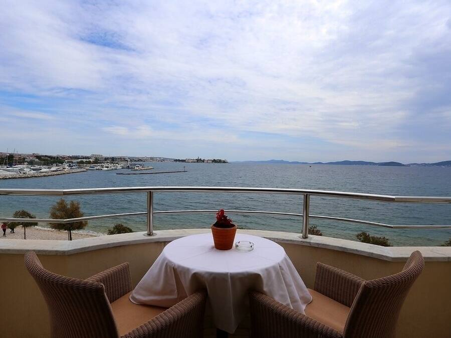 Comfort studio suite, 1 slaapkamer, balkon, uitzicht op zee | Terras