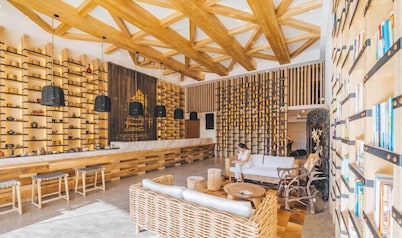 Atour Hotel