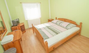 3 bedrooms
