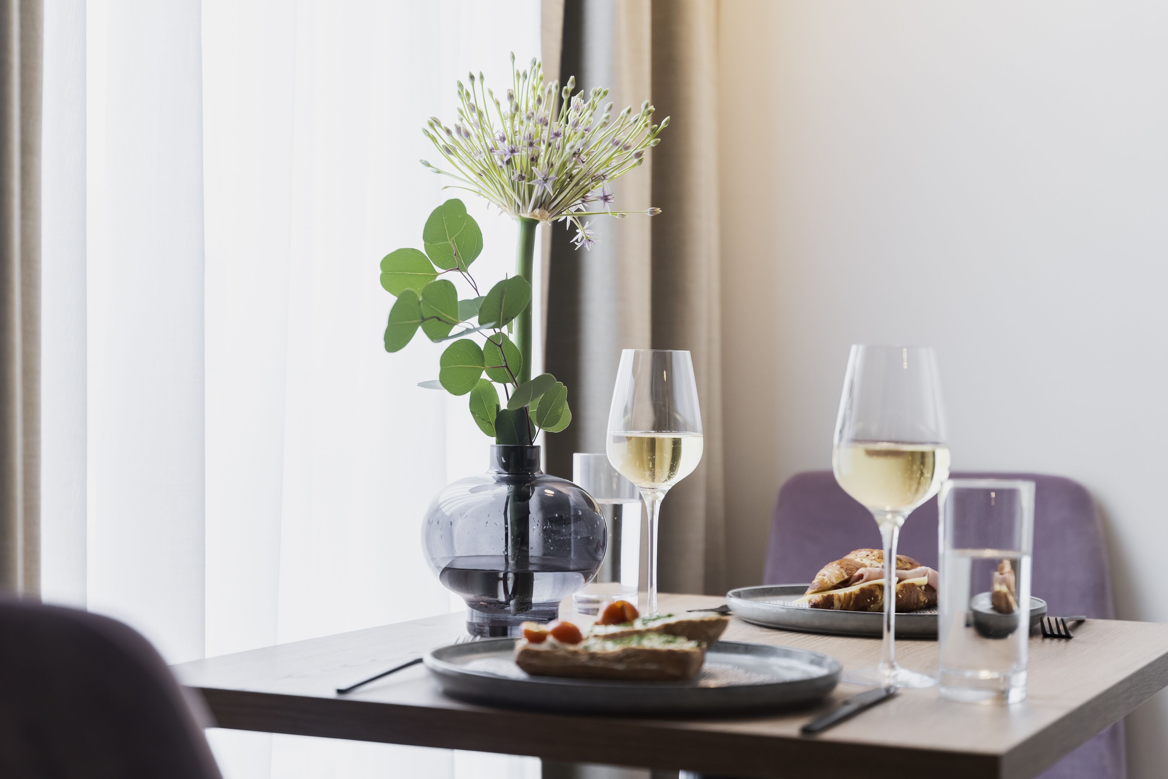 Deluxe-Doppelzimmer | Eigene Küche | Kühlschrank, Mikrowelle, Herdplatte, Hochstuhl