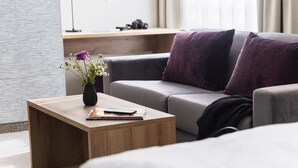 Down comforters, iron/ironing board (on request), WiFi (free) - DORMERO Hotel Stralsund (Stralsund)