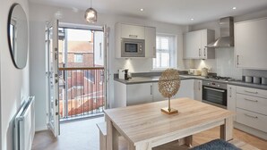 Apartment | Dining room - Shipwrights (Whitby)